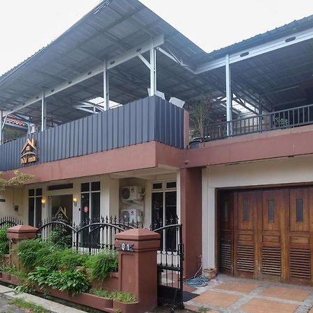 Koolkost Near Stadion Maguwoharjo Salakan Luaran gambar