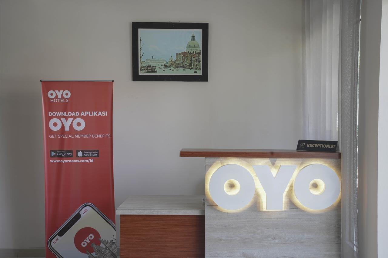 Koolkost Near Stadion Maguwoharjo Salakan Luaran gambar