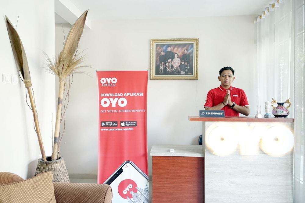 Koolkost Near Stadion Maguwoharjo Salakan Luaran gambar